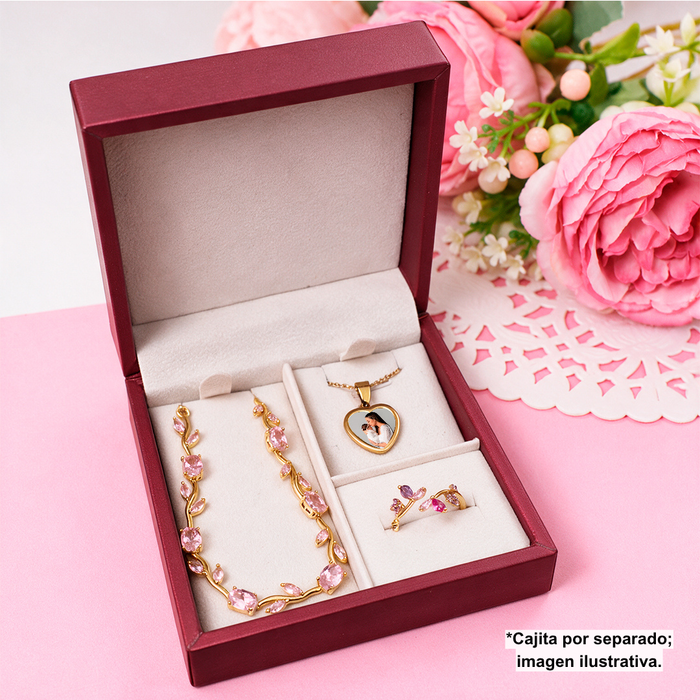 Cajita de Regalo Scarlet Anillo, Collar o Pulsera y Aretes