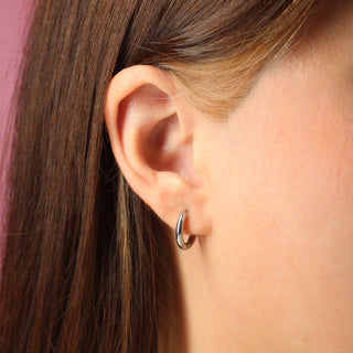 Huggie Circular Básico Gold