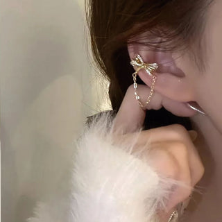 Earcuff Moño Dorado
