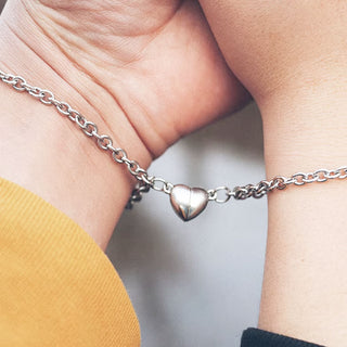 Pulseras de Pareja con Imán de Corazón Personalizada