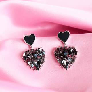 Aretes de Corazón y Cristales Negros