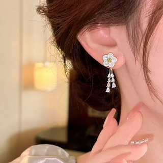 Aretes Camelia Brillante