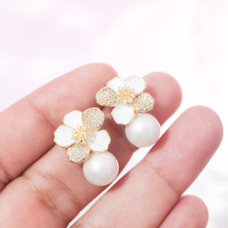 Aretes Jasmine Zirconias