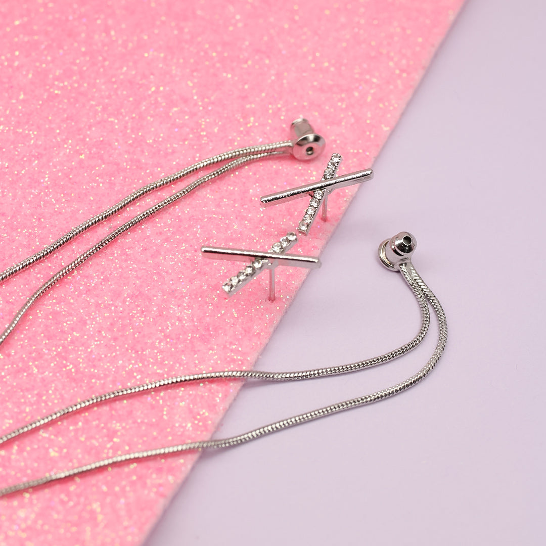 Aretes Colgantes X con Zirconias