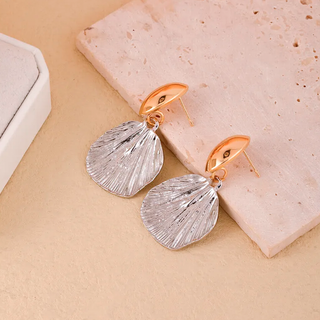 Aretes Shell Brillante