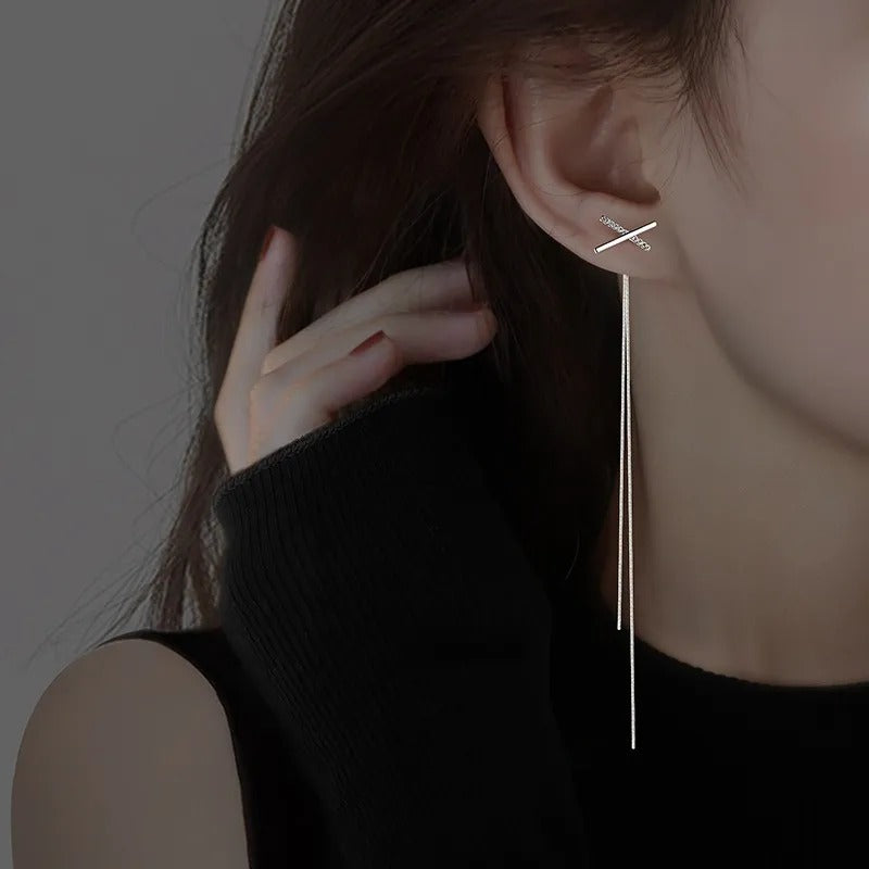 Aretes Colgantes X con Zirconias