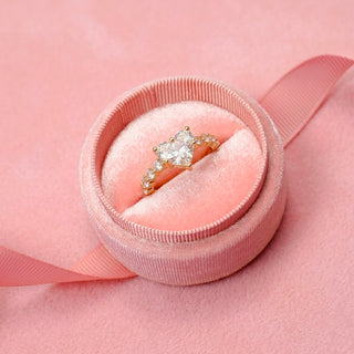 Anillo Ajustable Corazón Brillante