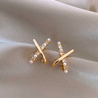 Aretes Cruzados con Perlas