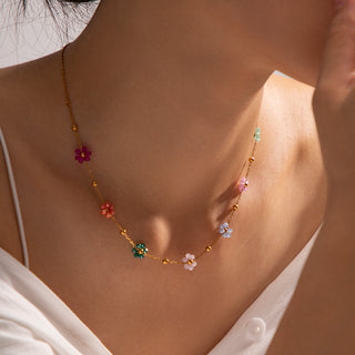 Collar Flores de Color