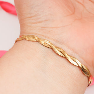 Pulsera Entrelazada Dorada Chic