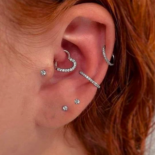 Piercing Corazón Shine Daith Titanio