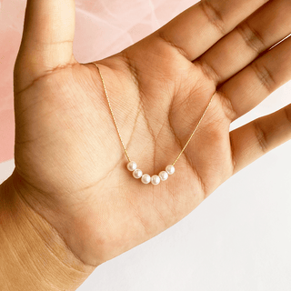 Collar de 6 Perlas Minimalista