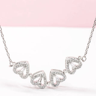 Collar Trébol de Corazones con Imán