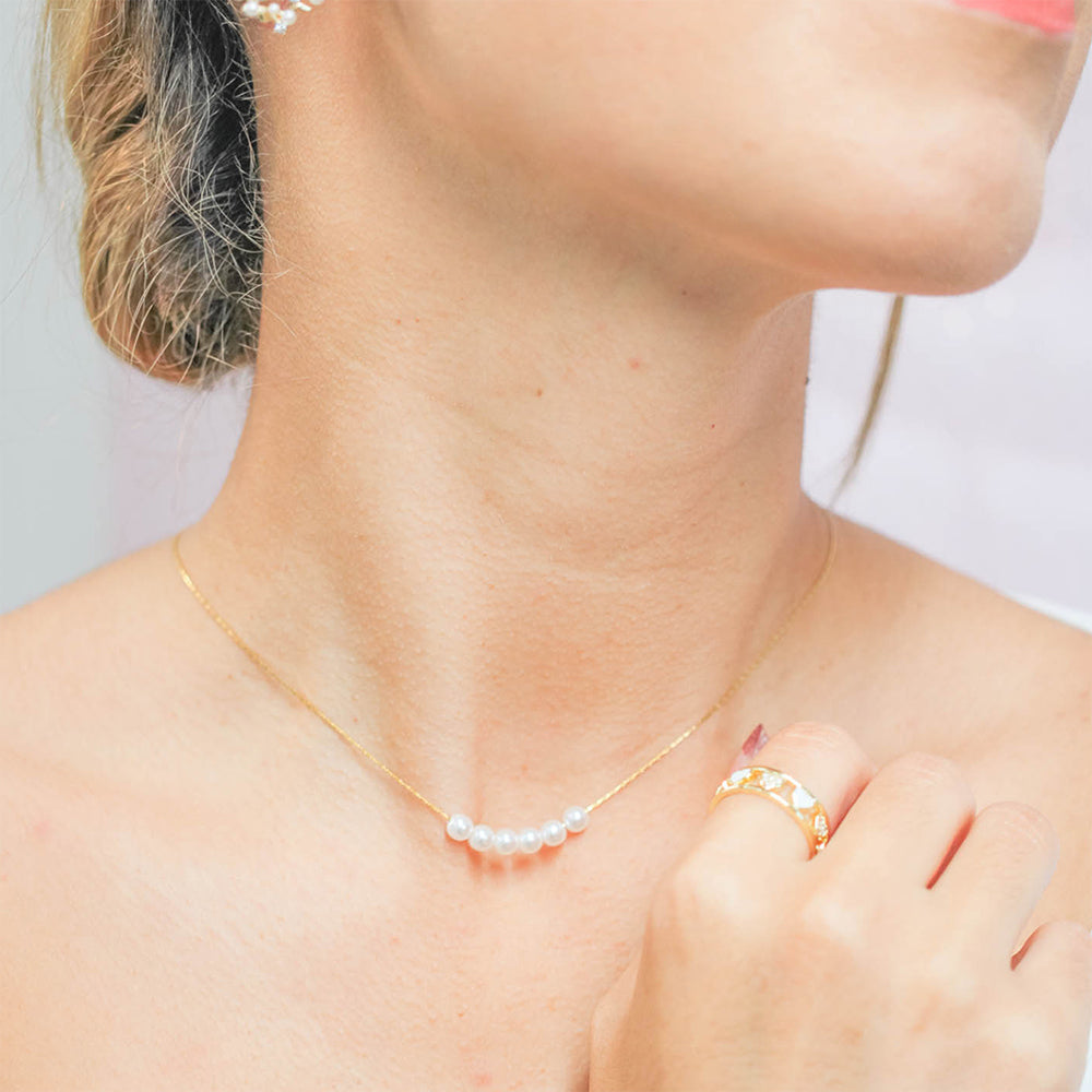 Collar de 6 Perlas Minimalista